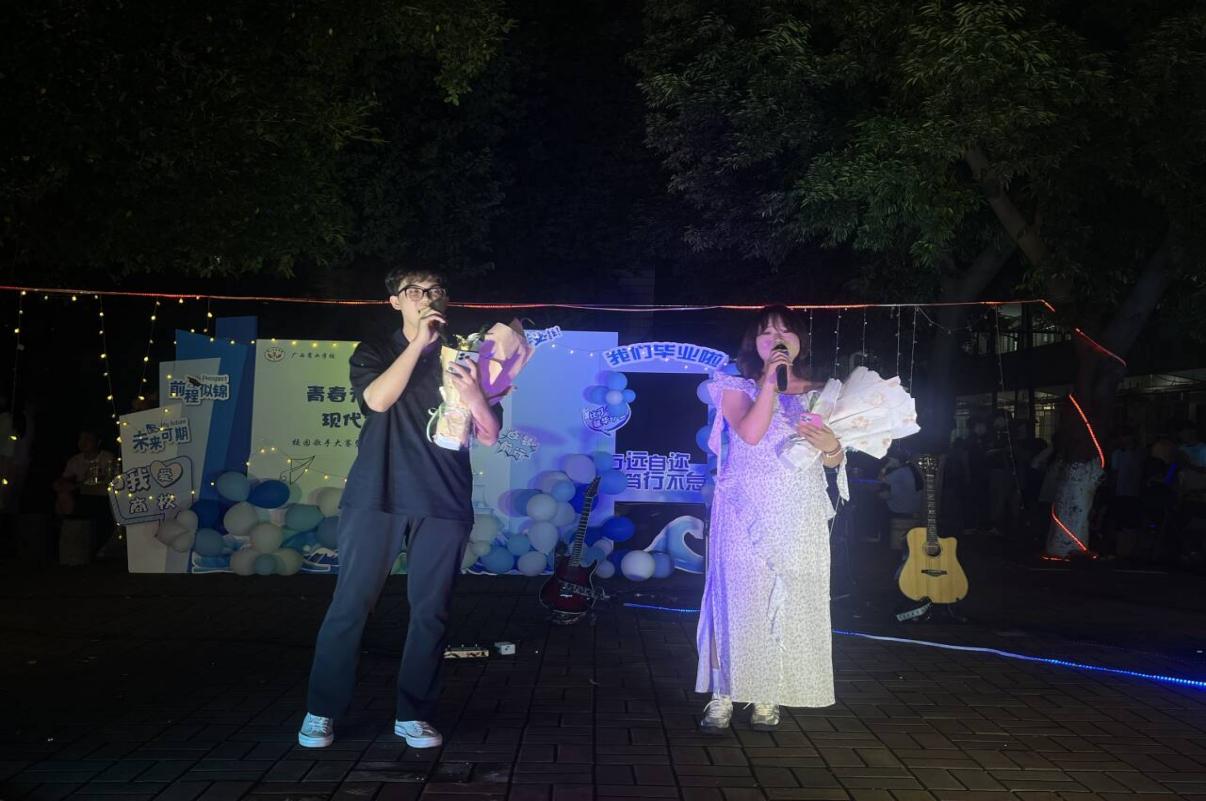 5.梧逸杰老师、橘子嘉宾演唱《小幸运》