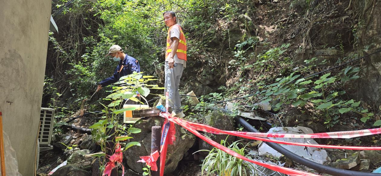 7BDE10283A1A1DD77B2F629431A5AEF8