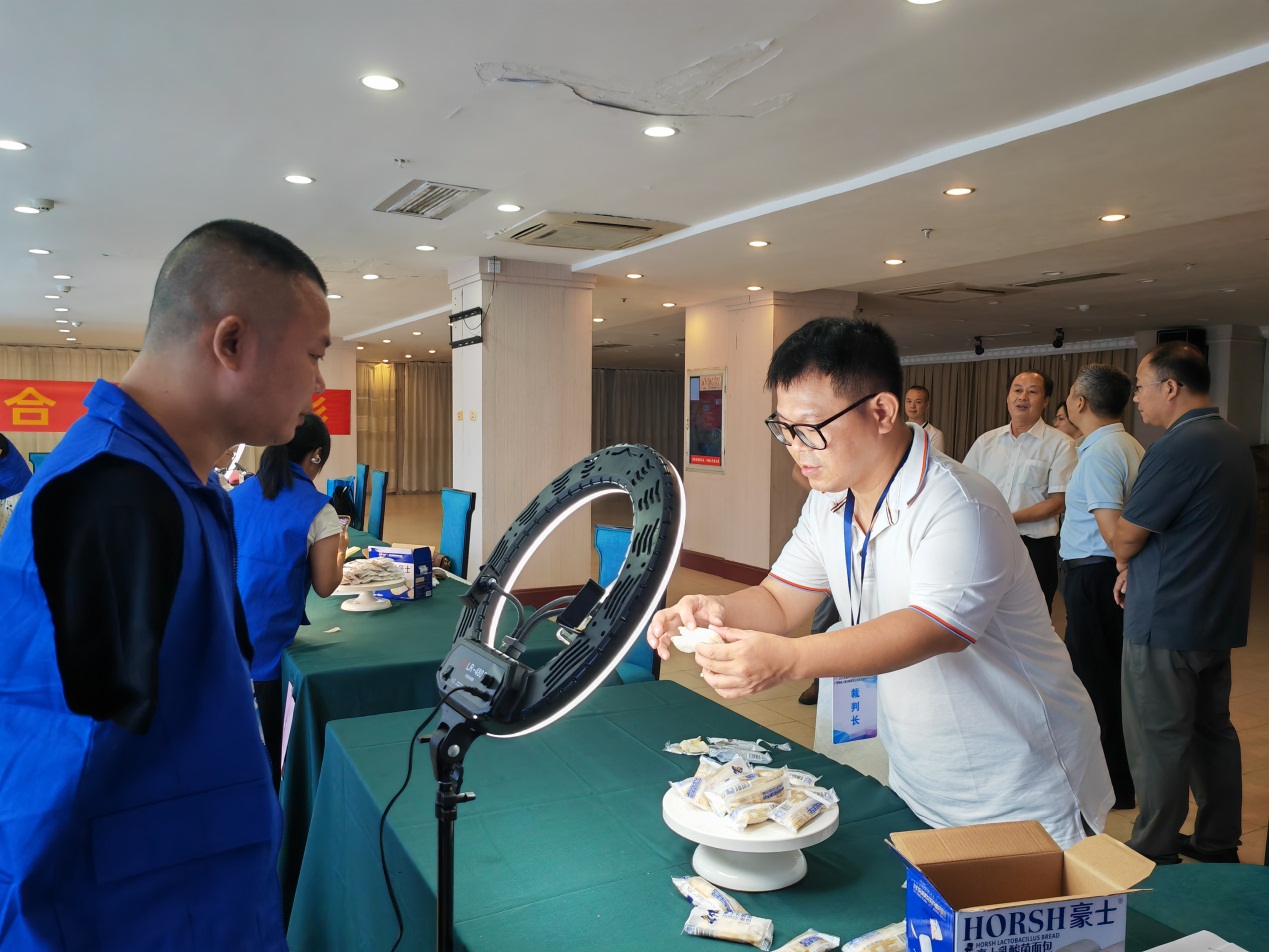 C:\Users\HP\Documents\Tencent Files\45663036\FileRecv\MobileFile\28348e33da58d6356c00d0a878e11836.jpg